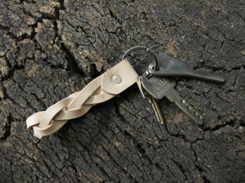 Natürlicher Geflochtener Schlüsselanhänger, Leder-Schlüsselanhänger, Leder-Schlüsselring, Geschenk Zum 3 Natürlicher Geflochtener Schlüsselanhänger, Leder-Schlüsselanhänger, Leder-Schlüsselring, Geschenk Zum 3 von SubconsciousCrafts