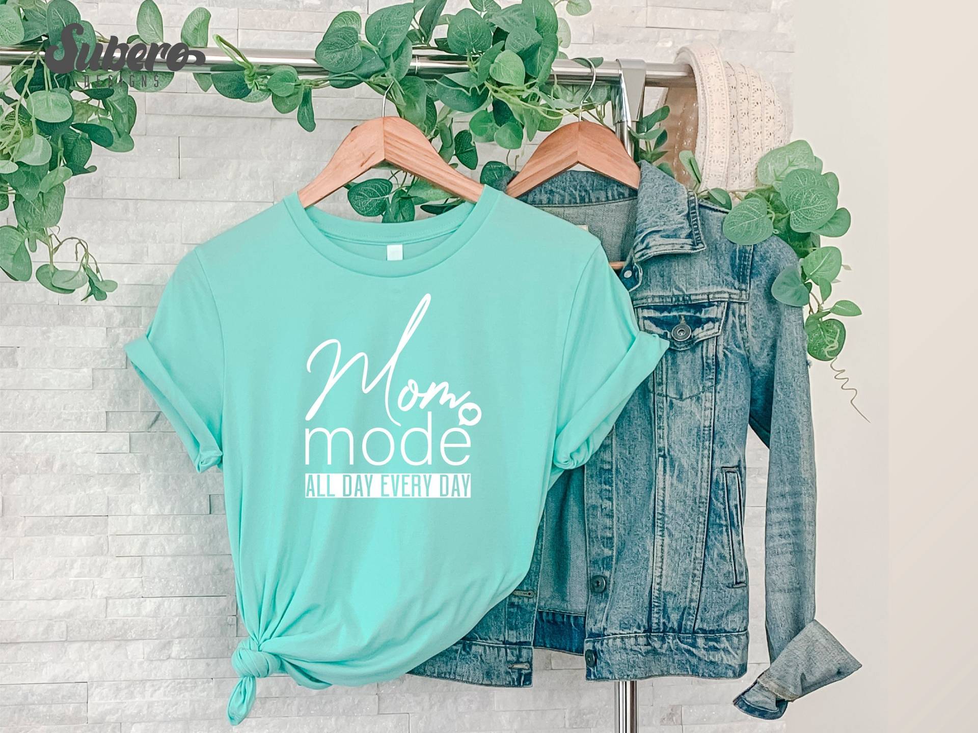 Mom Mode All Day Every Shirt, Life Muttertag Geschenk, Mama von Suberodesigns