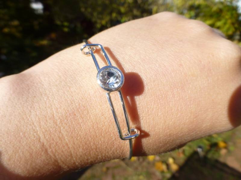 Vintage Versilberter Weißer Stein Armreif, Stapel Armreif, Verstellbar, Toll Für Ein Geschenk von SuchSplendidThings