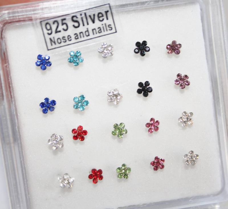 Sterling Silber Blumen Nasenring Strass Bolzen von SuesArts