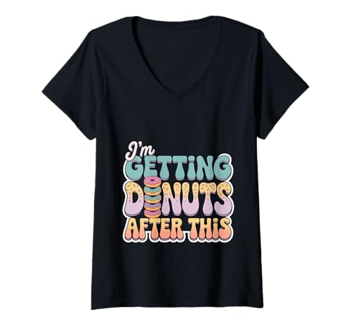 Damen I'm Getting Donuts After This Post Workout Sugar Craving - T-Shirt mit V-Ausschnitt Damen I'm Getting Donuts After This Post Workout Sugar Craving - T-Shirt mit V-Ausschnitt von Süßer Workout Fitness Humor