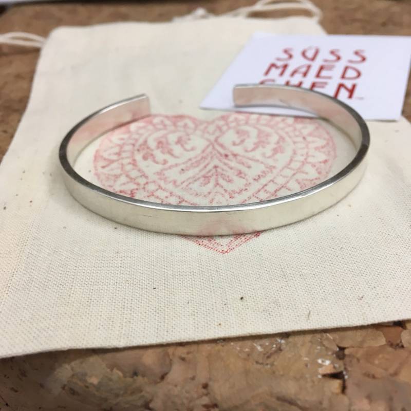 Feinsilber Armreif Personalisiert Armspange Massiv Männer Geschenk Individuell Armschmuck Mit Prägung Couple Fine Silver Bracelet Customized von Suessmaedchen