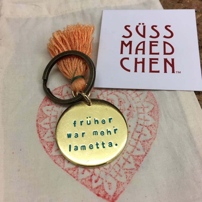 Früher War Mehr Lametta Anhänger Weihnachtsgeschenk Handmade Nostalgie Geschenkidee Vintage Spruch Schlüsselanhänger Messing von Suessmaedchen