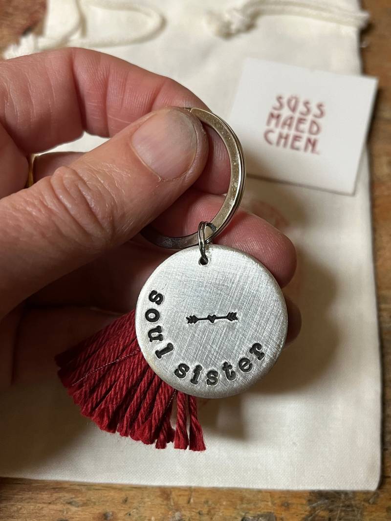 Soul Sister Schlüsselanhänger Geschenk Woman To Kleine Schwester Adventskalender Seelenverwandte Weihnachtsgeschenk Lieblingskollegin von Suessmaedchen