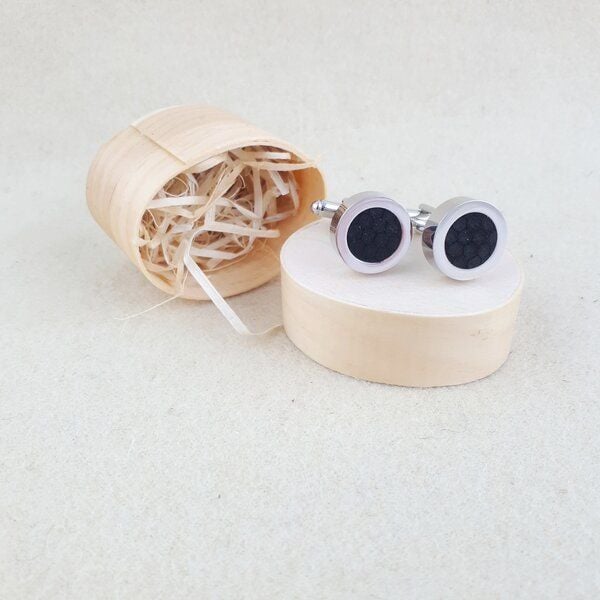 Süßstoff Elegante Manschettenknöpfe aus Edelstahl mit Lederinlay von Süßstoff