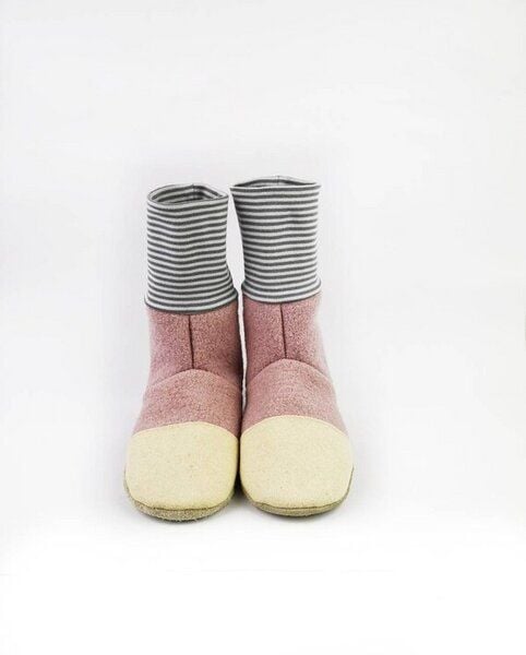 Süßstoff Hausschuhe aus Wolle mit Ledersohle, Hüttenschuhe von Süßstoff