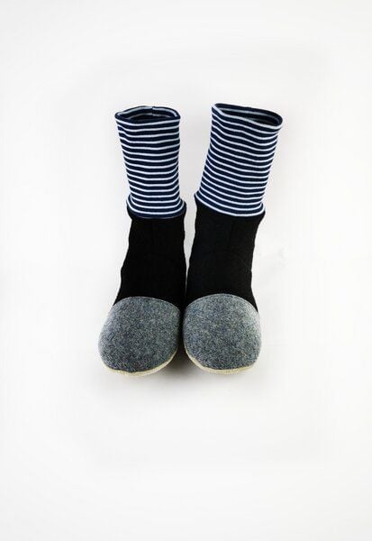 Süßstoff Hausschuhe aus Wolle mit Ledersohle, Hüttenschuhe von Süßstoff