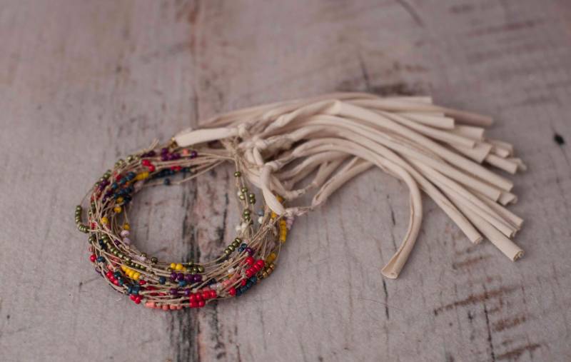 Perlen Jute String Neugeborenen Zierliche Rustikale Tieback Stirnband Foto Prop von SugarBabyPhotoProps