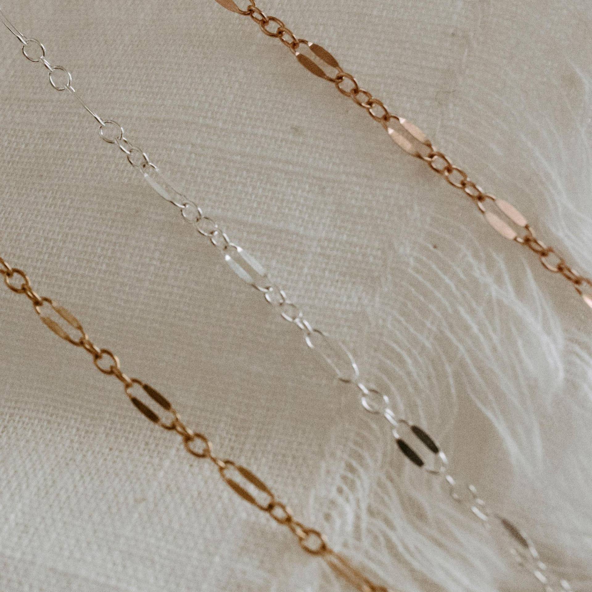 Pailletten-Halskette Gold Filled Layering Kette, Roségold Oder Sterlingsilber Pailletten-Halskette Gold Filled Layering Kette, Roségold Oder Sterlingsilber von TheGoldenWhimsyCo