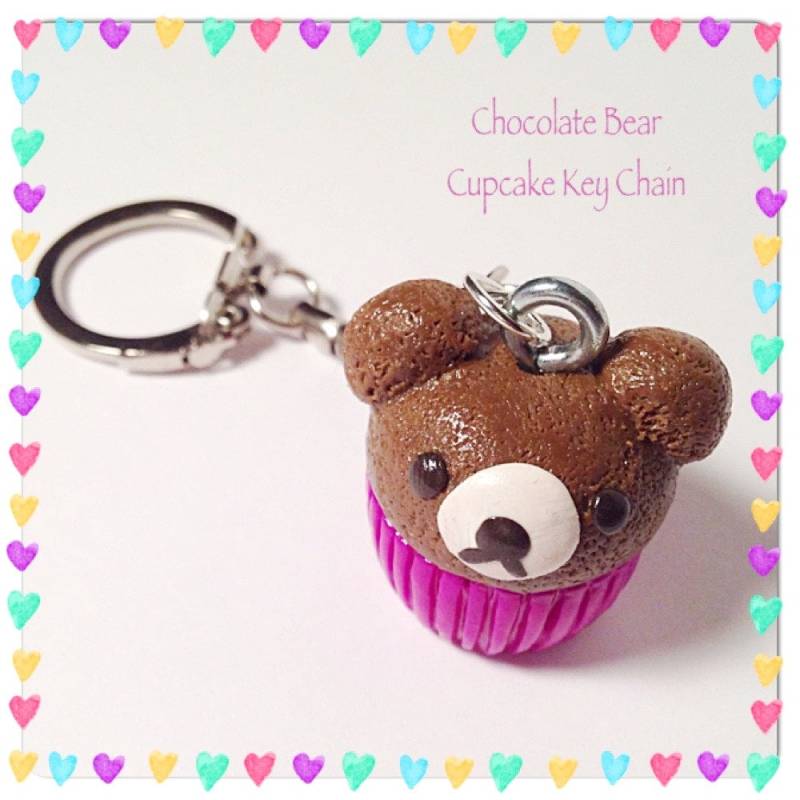 Cupcake Schlüsselanhänger, Bär Cupcake, Fimo Anhänger, Charme, Kawaii Ton Essen Schmuck, Kleine Essen, Niedlich von SugarNummy