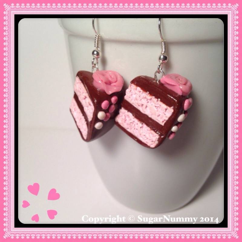 Rosa Kuchen Ohrringe, Rose Schmuck, Polymer Clay, Scheibe Kawaii Clay Charms, Blumen Silber Essen von SugarNummy