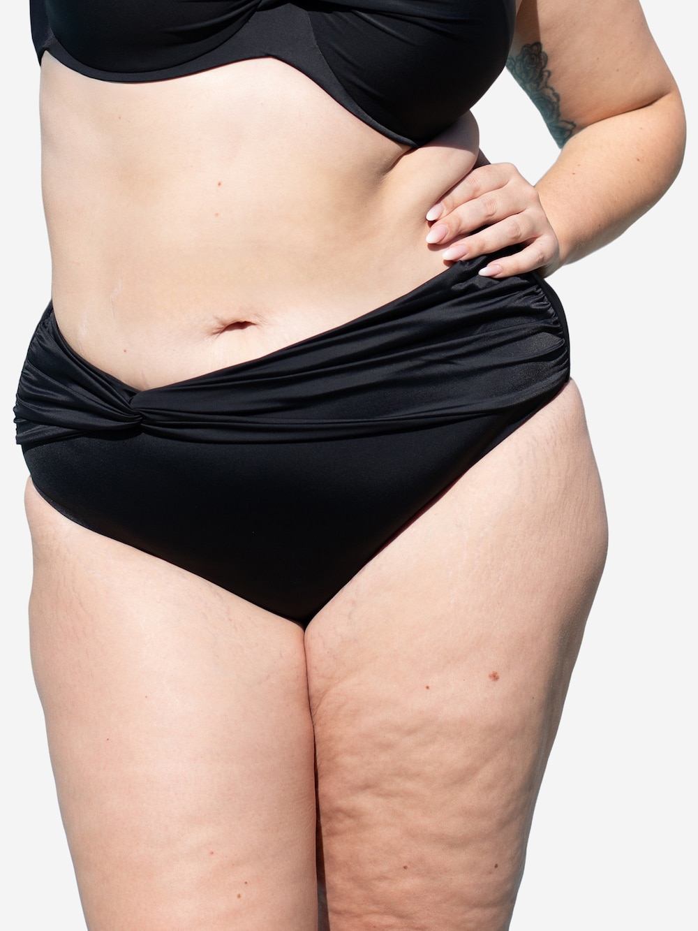 Große Größen Bikini-High-Panty MAMBO, Damen, schwarz, Größe: 42/44, Synthetische Fasern/Elasthan, Happy Size DE Women von SugarShape