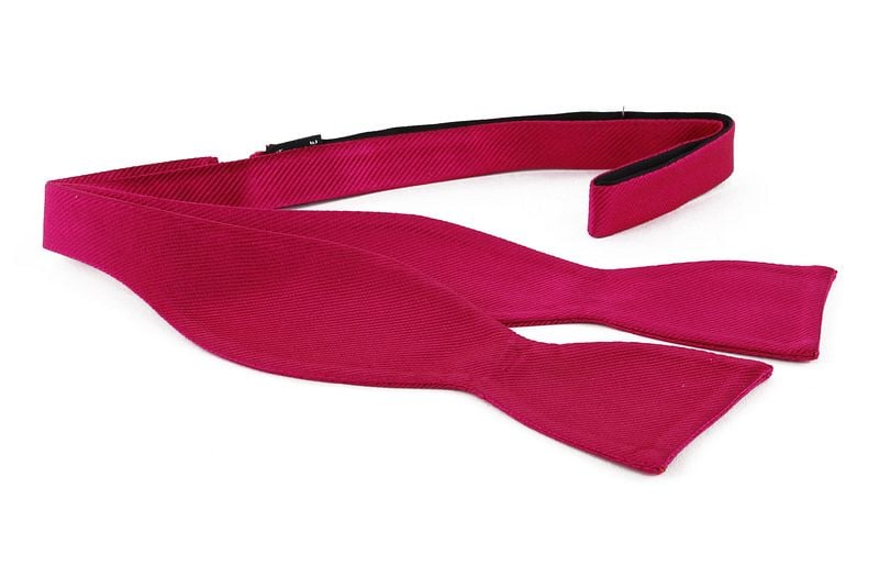 Selbstbinder Fliege Seide Dunkel Fuchsia F66 - von Suitable