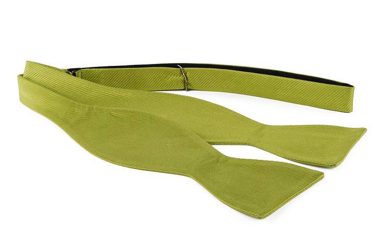 Selbstbinder Fliege Seide Limettengrün F04 - von Suitable