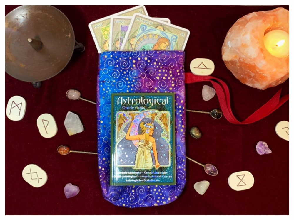 Tarot/Kristalle/Runen Beutel Tarot/Kristalle/Runen Beutel von SukisStitcheryLynn