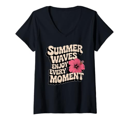 Damen Retro Summer Vibes Design Summer Waves Typografie T-Shirt mit V-Ausschnitt Damen Retro Summer Vibes Design Summer Waves Typografie T-Shirt mit V-Ausschnitt von Summer Vibes Typography Apparel