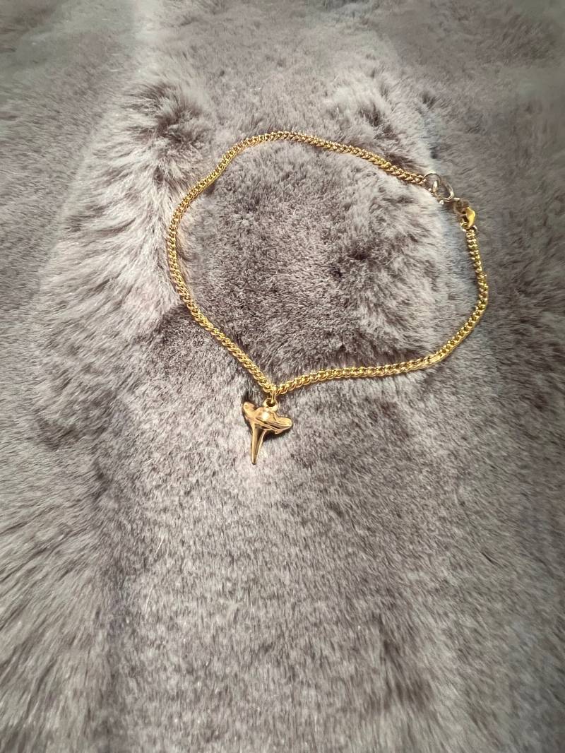 Mini 18K Gold Vermeil Haifischzahn Armband | Meer Ozean Strand Mini 18K Gold Vermeil Haifischzahn Armband | Meer Ozean Strand von SummerHarlowCol