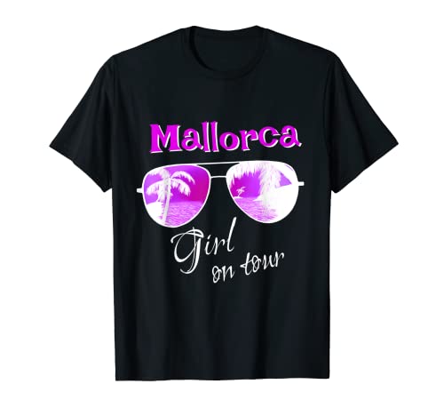 Mallorca Mädchen auf Tour (D010-0729A) T-Shirt von Summertime Sun Beach Holiday Gift Ideas