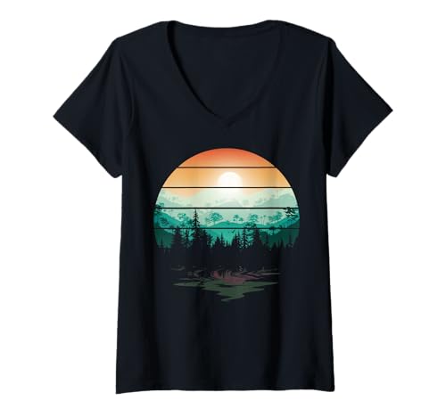 Damen Landschaftsdesign, Berge, Natur, Bäume und Wald T-Shirt mit V-Ausschnitt von Sun reflection, Outdoor Wildlife and Forest Gifts