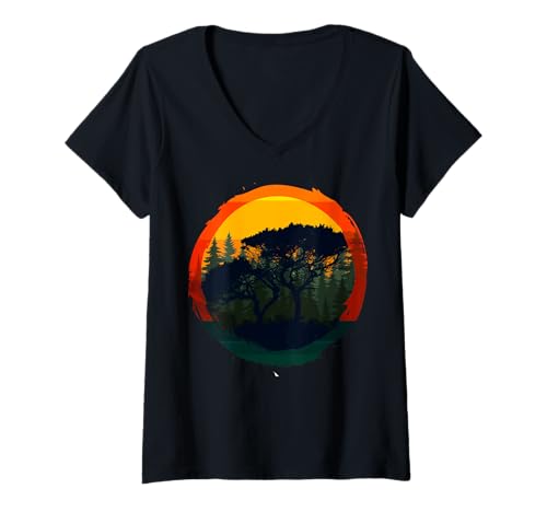 Damen Landschaftsdesign, Berge, Natur, Bäume und Wald T-Shirt mit V-Ausschnitt von Sun reflection, Outdoor Wildlife and Forest Gifts