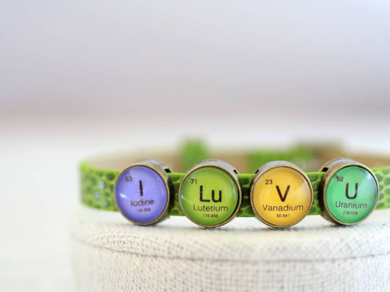 Ich Liebe Dich, Ich Dich Armband, Periodensystem, I Lu V U, Periodensystem Mendeleev Tabelle, Wissenschaft Chemie Armband von SunAndStarsJewelry