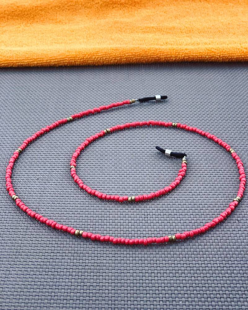 Korall Rosa Und Gold Perlenbesetzte Brillenkette Korall Rosa Und Gold Perlenbesetzte Brillenkette von SunBeadsMarbella