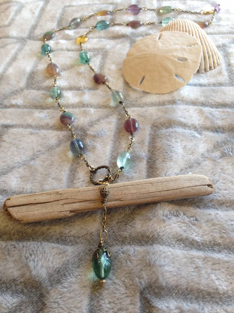 Boho Antik Messing-Kette Und Flourit Stein Halskette von SunRayeCreations