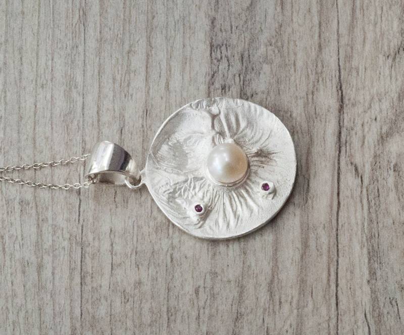 Perle Und Rubin Sterling Silber Anhänger Halskette Brautschmuck von SunSanJewelry