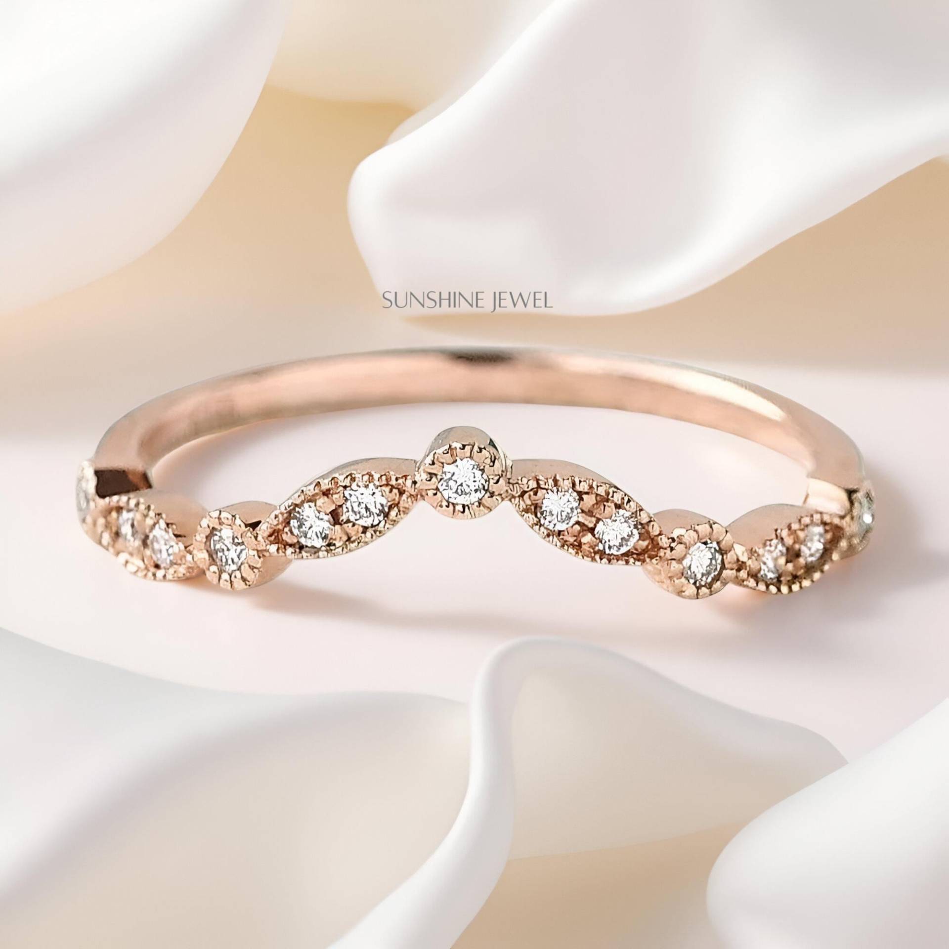 Rund Geschnitten Moissanite Milgrain Band.hochzeitsringe, Jahrestagsgeschenk, Braut Band, Versprechensband, Valentinsgeschenk Rund Geschnitten Moissanite Milgrain Band.hochzeitsringe, Jahrestagsgeschenk, Braut Band, Versprechensband, Valentinsgeschenk von SunShineJewelsin