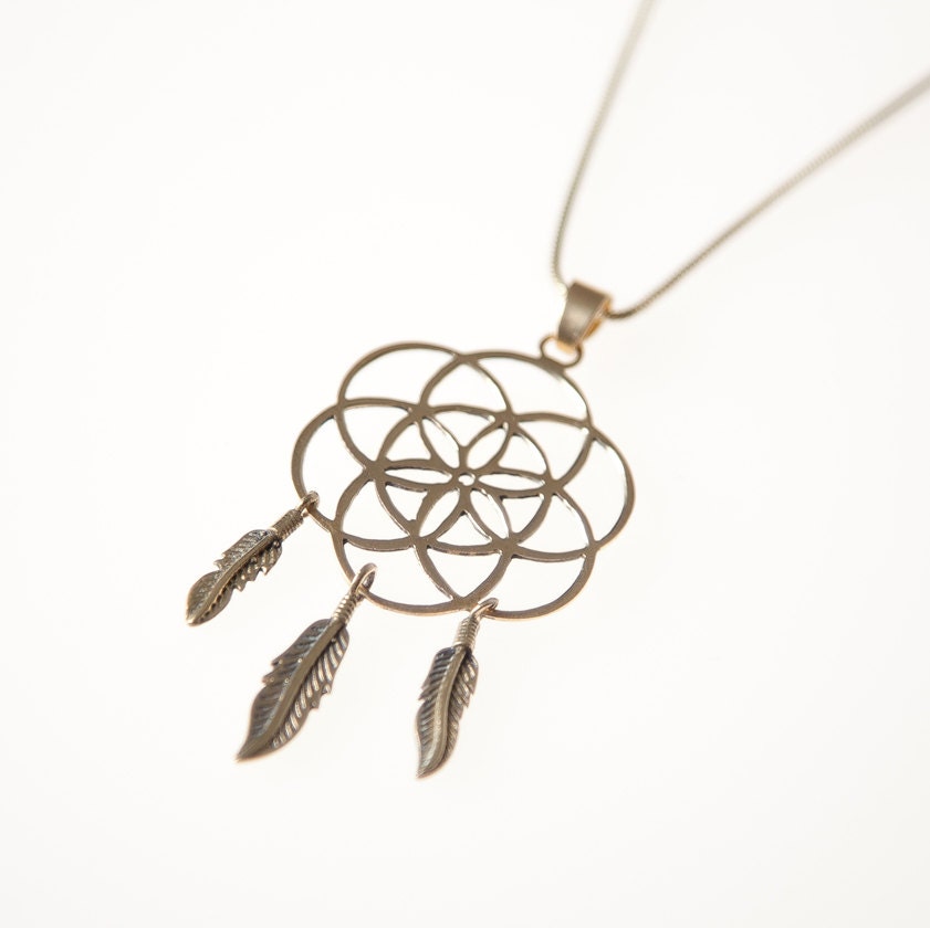 Blume Des Lebens Messing Anhänger, Halskette, Feder Heilige Geometrie, Stammes-Halskette, Boho Anhänger Blume Des Lebens Messing Anhänger, Halskette, Feder Heilige Geometrie, Stammes-Halskette, Boho Anhänger von SundaraSoul
