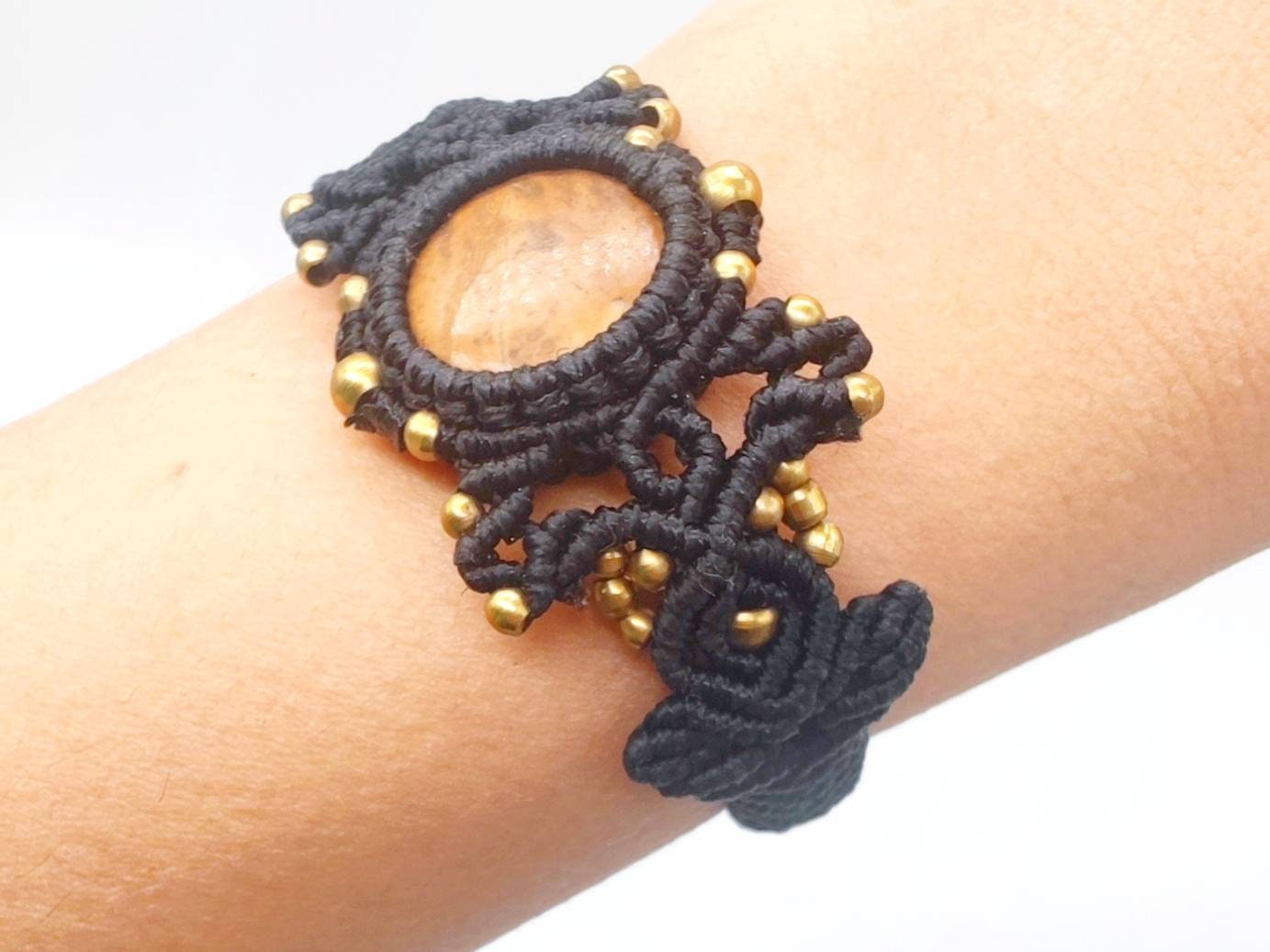Black Macrame Bracelet With Brown Jasper & Gold Brass Beads - Handmade Boho Healing Stone von SundariiNature