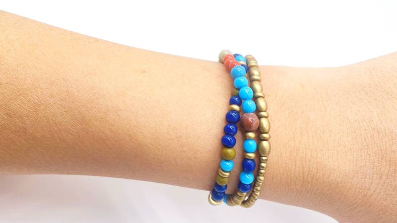 Colorful Gemstone Beaded Bracelet - Boho Handmade Friendship Gift Jewelry Accessory von SundariiNature