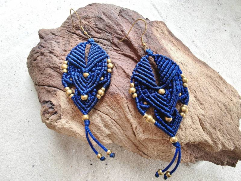 Royal Blue Macrame Earrings Boho Handmade Brass Beads Filigree Statement Jewelry Gift For Her von SundariiNature