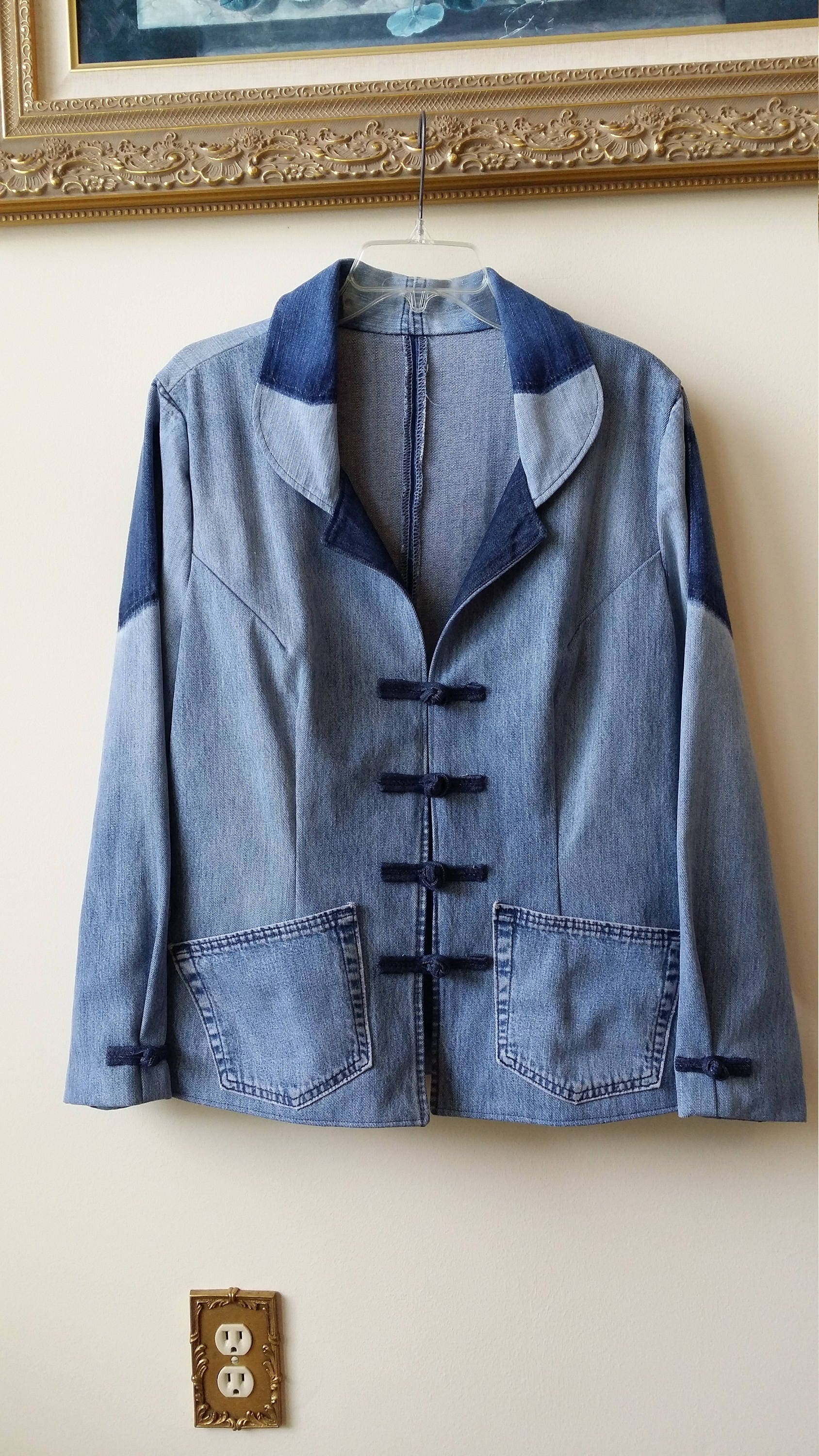 Up-Cycled Denim Jacke, Frauen Größe 14 von SundayDoveDesigns