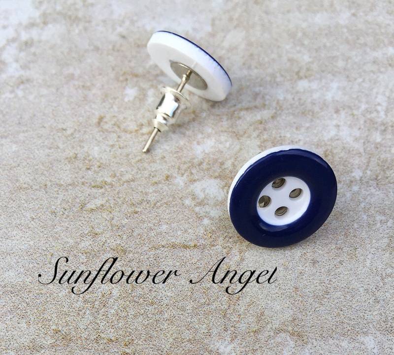 Ohrringe, Maritime Blau-Weiße Kleine Acrylohrstecker Ohrringe, Maritime Blau-Weiße Kleine Acrylohrstecker von SunflowerAngelUK