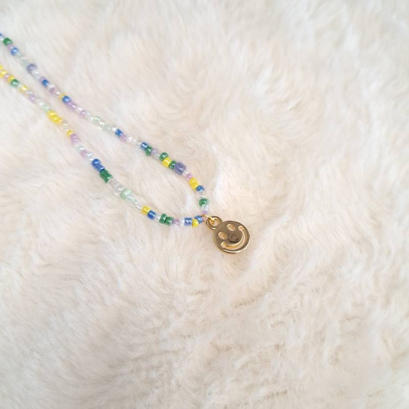 Bunte Perlenkette Mit Smiley-Anhänger, Anhänger von SunflowerBeadsDE