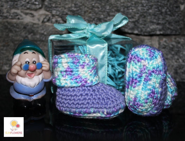 Lila Häkeln Baby Booties Selbstgemachtes Geschenkidee von SunflowersCrochet