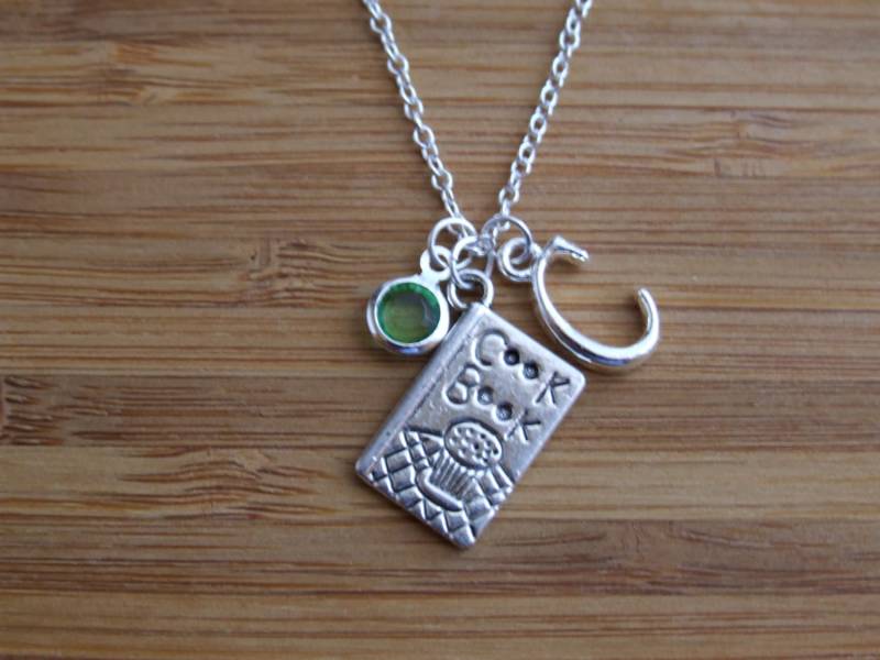 Kochbuch Personalisierte Halskette, Initial Birthstone Kochen Liebhaber-Geschenk Für Koch von SunnyCharms