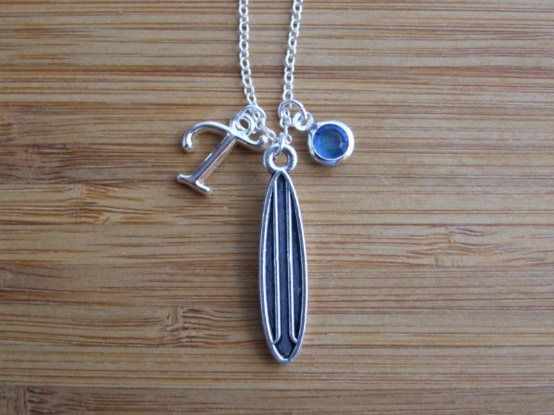 Surfer Halskette, Personalisierte Surfbrett Erste Geburtsstein Geschenk Für Surf Liebhaber von SunnyCharms