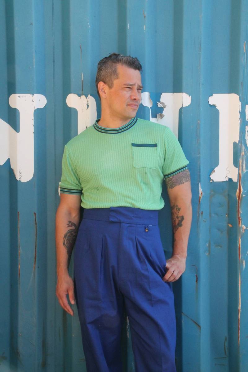 40Er Jahre Blaue Hose Aus Baumwolle Mit Hoher Taille Und Falten Im Vorderteil von SunnySideCouture