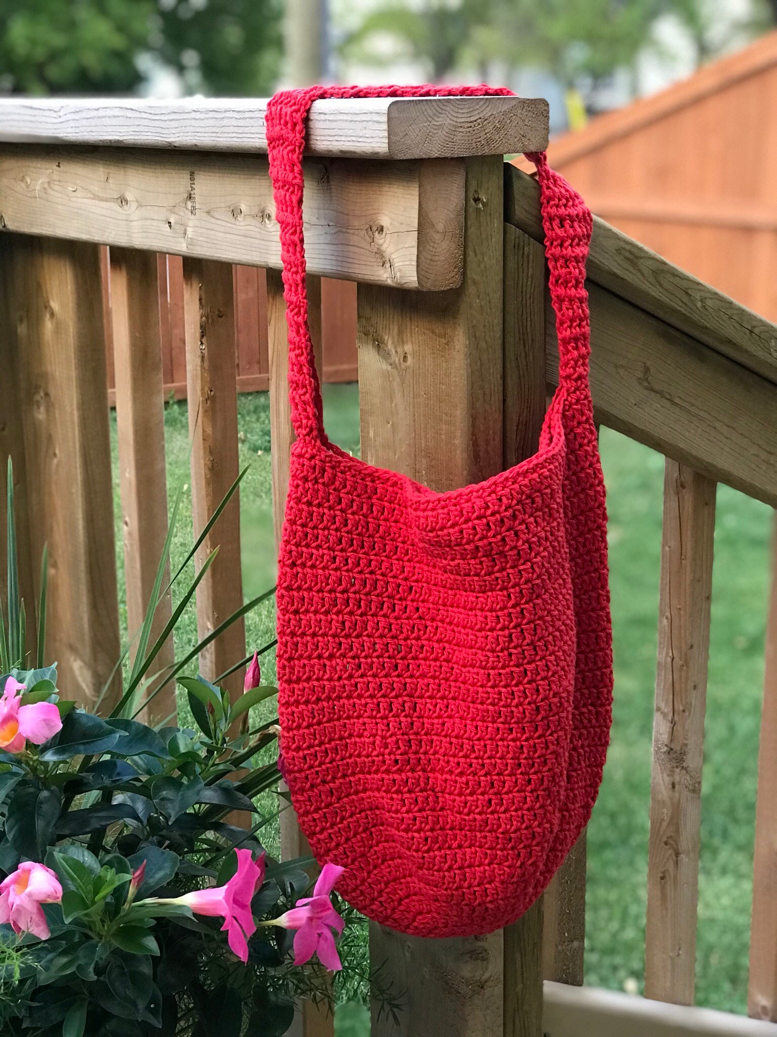 Lily Sugar Und Crème Baumwolle "Red' Gehäkelte Markt/Mehrzweck-Tote Bag. Groß, Handgefertigt von SunnyThistlecrochet