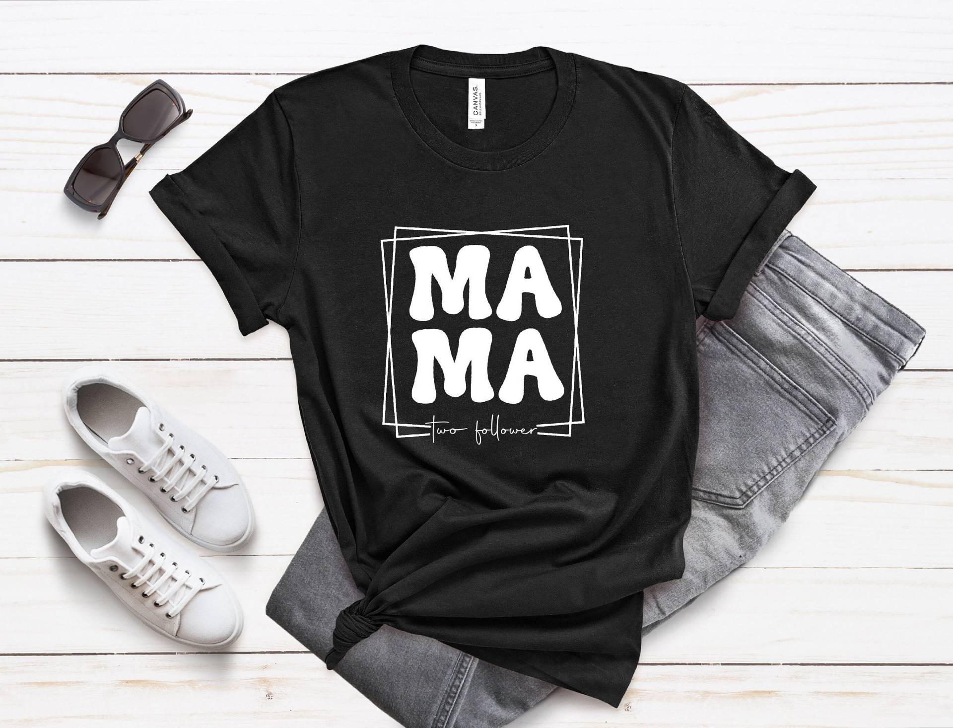 Mama T-Shirt | Personalisiertes Shirt Muttertagsgeschenk Mama Mit Kindernamen Personalisiert von Sunnykidz