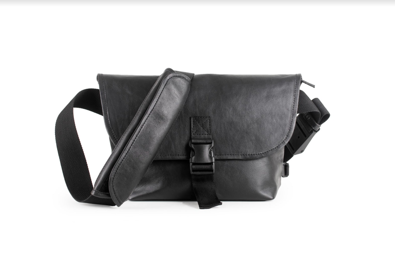 Umhängetasche Aus Echtem Leder Für Männer Und Frauen. Alltagstasche Laptop Oder Reisetasche. Jubiläumsgeschenk. Schwarz von SunriseNomad