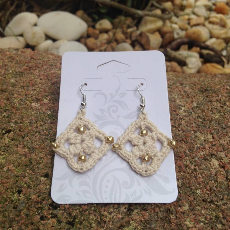 Diamant Form Gehäkelte Ohrringe Diamant Form Gehäkelte Ohrringe von SunriseSouvenirs