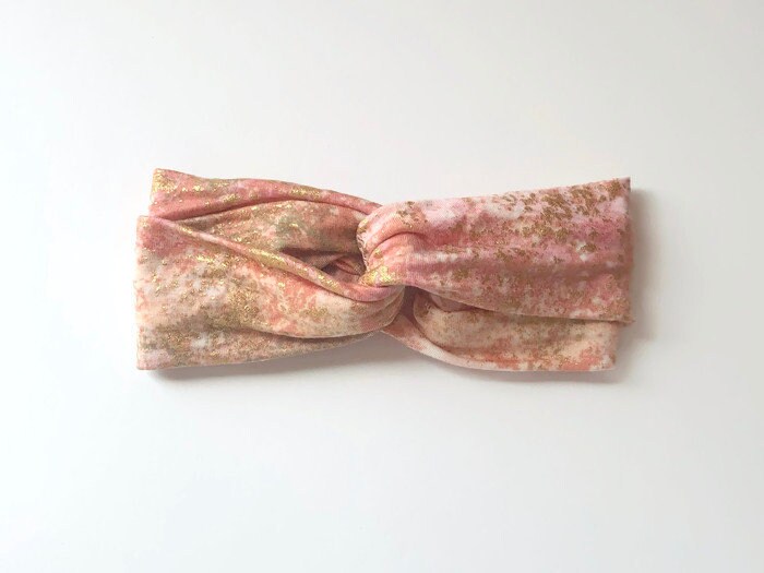 Blush Pink Two-Way Stirnband Gold Splatter Sportlich Stirnband von SunriseThreadsCo