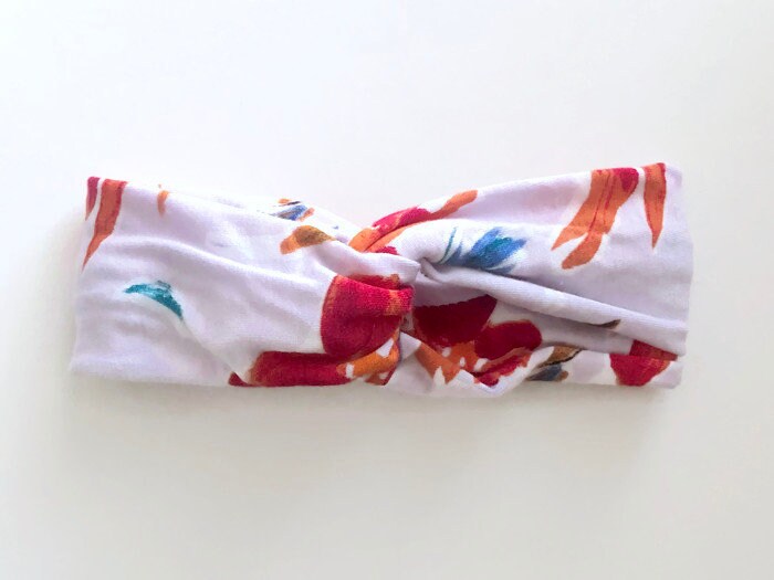 Dehnbares Zwei-Wege-stirnband Mit Blumendruck Vielseitiges Workout-Kopfstück Dehnbares Zwei-Wege-stirnband Mit Blumendruck Vielseitiges Workout-Kopfstück von SunriseThreadsCo