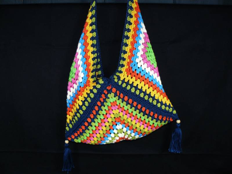 Vintage Häkeltasche Boho Umhängebeutel Handarbeit 70Er Jahre von SunriseVintageDE