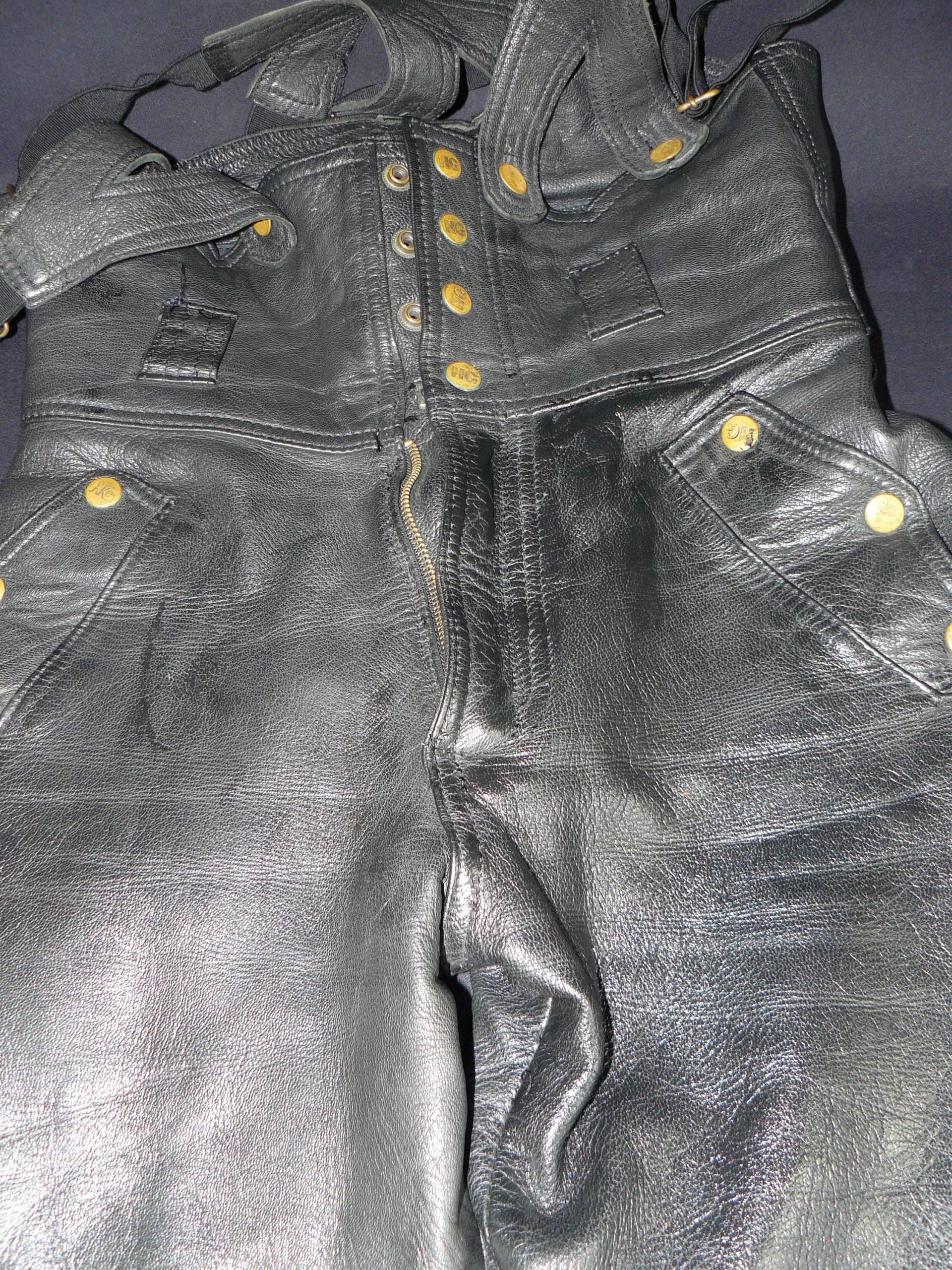 Vintage Motorrad Latzhose Gr46 Hein Gerickeleder Bikerhose 80Er Jahre von SunriseVintageDE