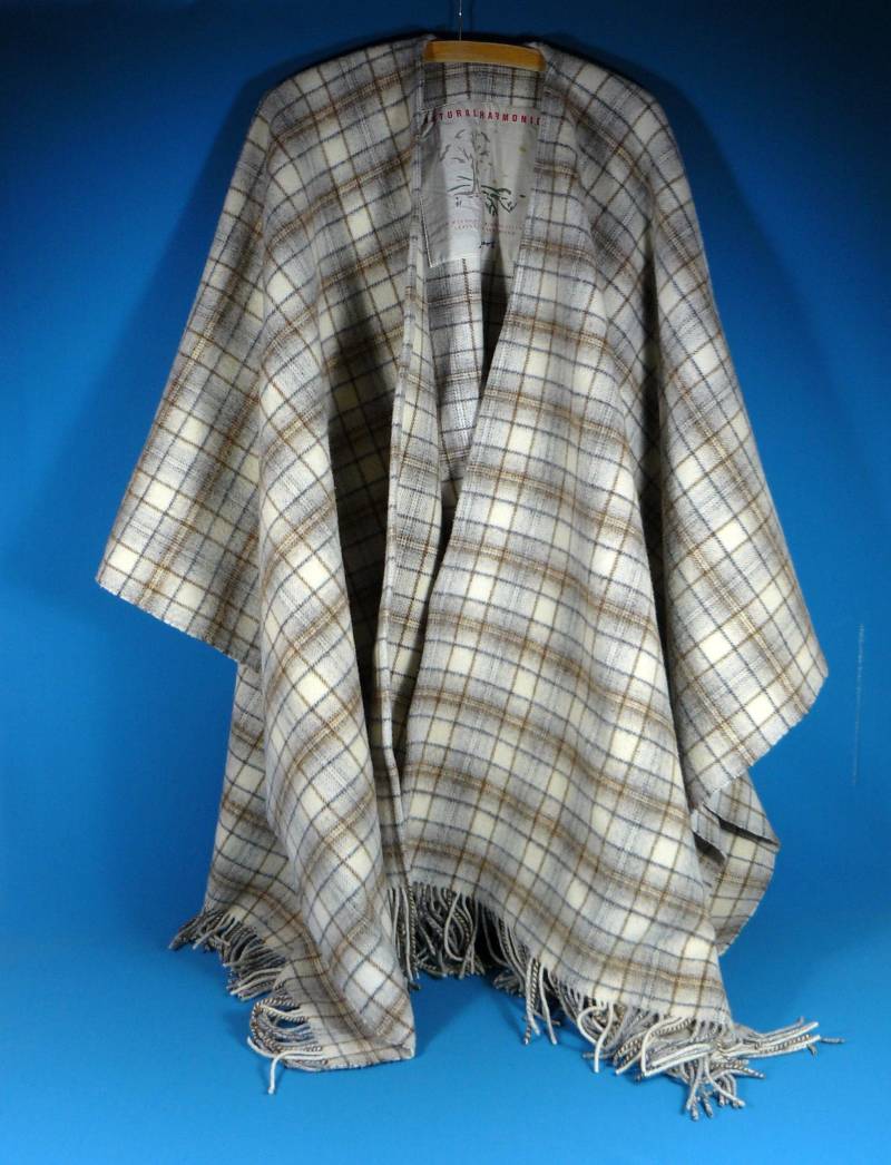 Vintage Poncho Jackpot Natural Harmonies Wool Naturfarben 80S von SunriseVintageDE