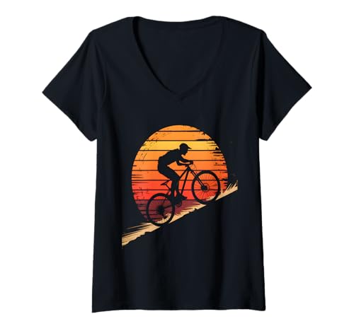 Damen Mountain Biker Retro Sonnenuntergang T-Shirt mit V-Ausschnitt Damen Mountain Biker Retro Sonnenuntergang T-Shirt mit V-Ausschnitt von Sunset Trail Riders